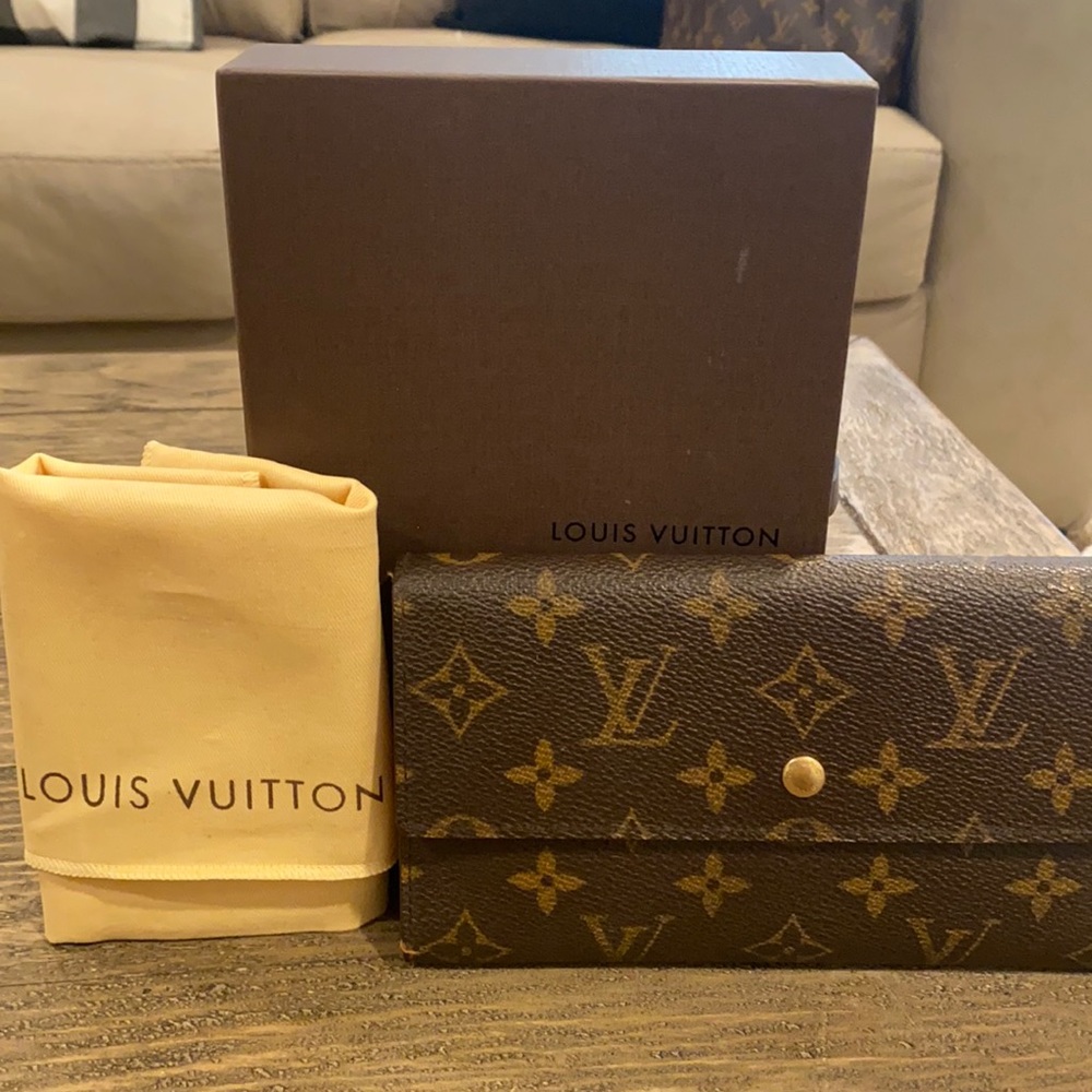 Louis Vuitton Monogram Wallet
